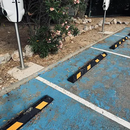 מלון Campanile Sud פרפיניין