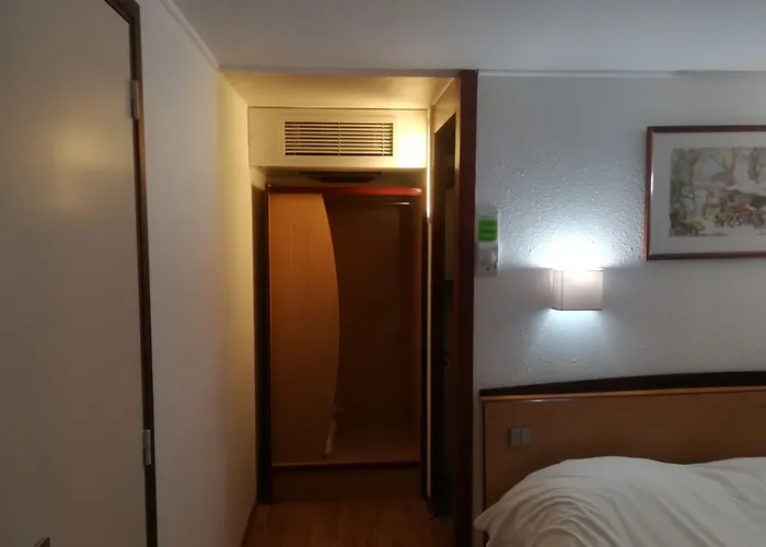 Campanile Sud 3* Perpignan