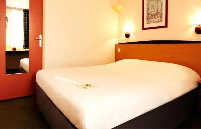 Campanile Sud 3* Περπινιάν