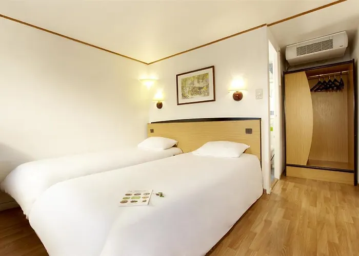 Campanile Sud 3* Περπινιάν